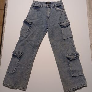 Between Us Boot Cut Jeans with Cargo Pockets Sizs 7 has 9 Pockets with Crystals